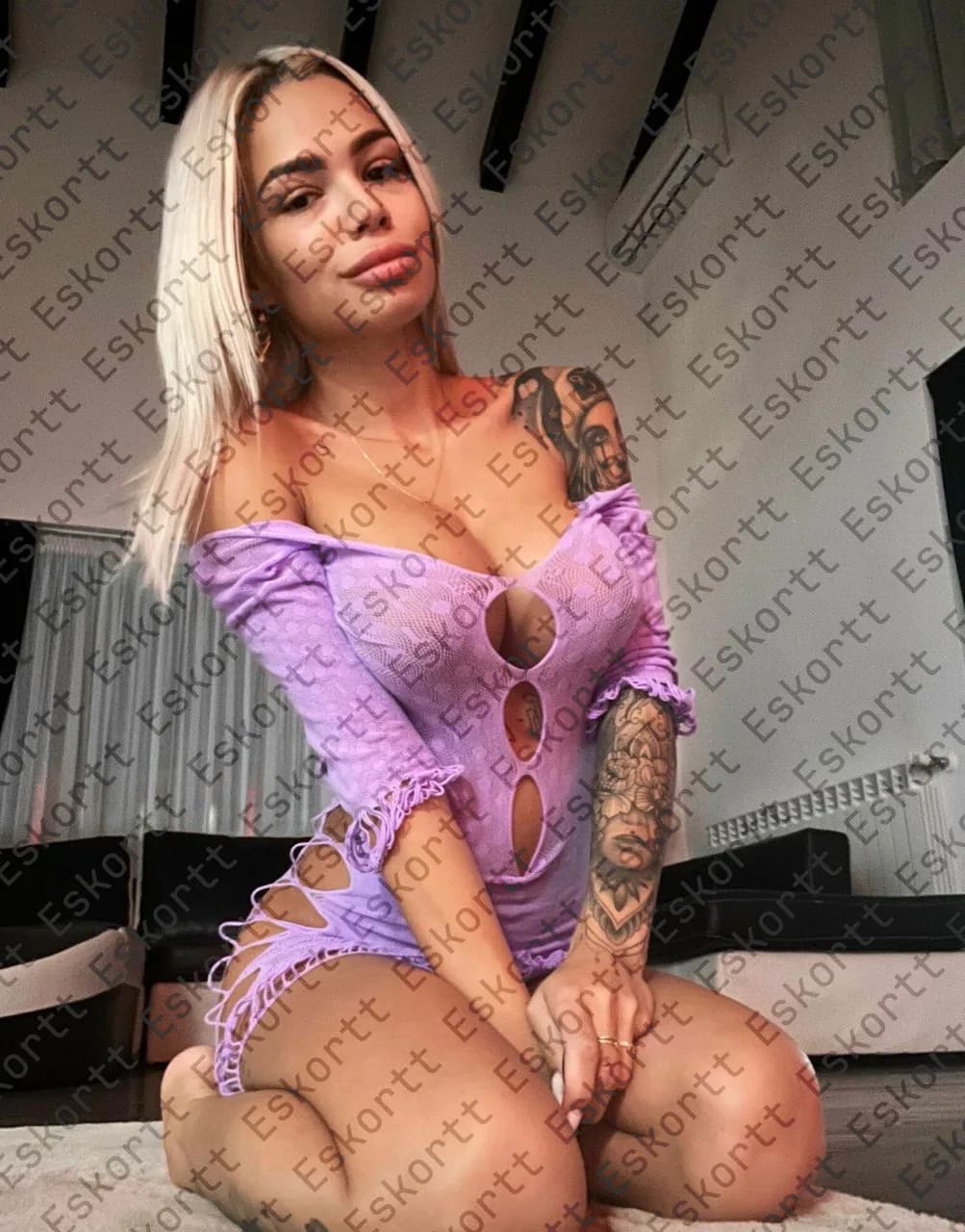 Lorry escort in Moscow