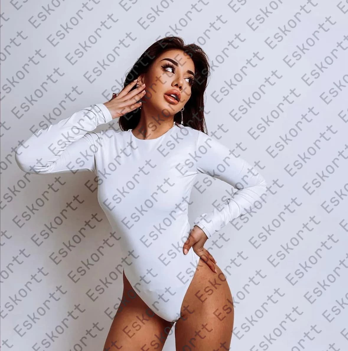 Sienna escort in Moscow