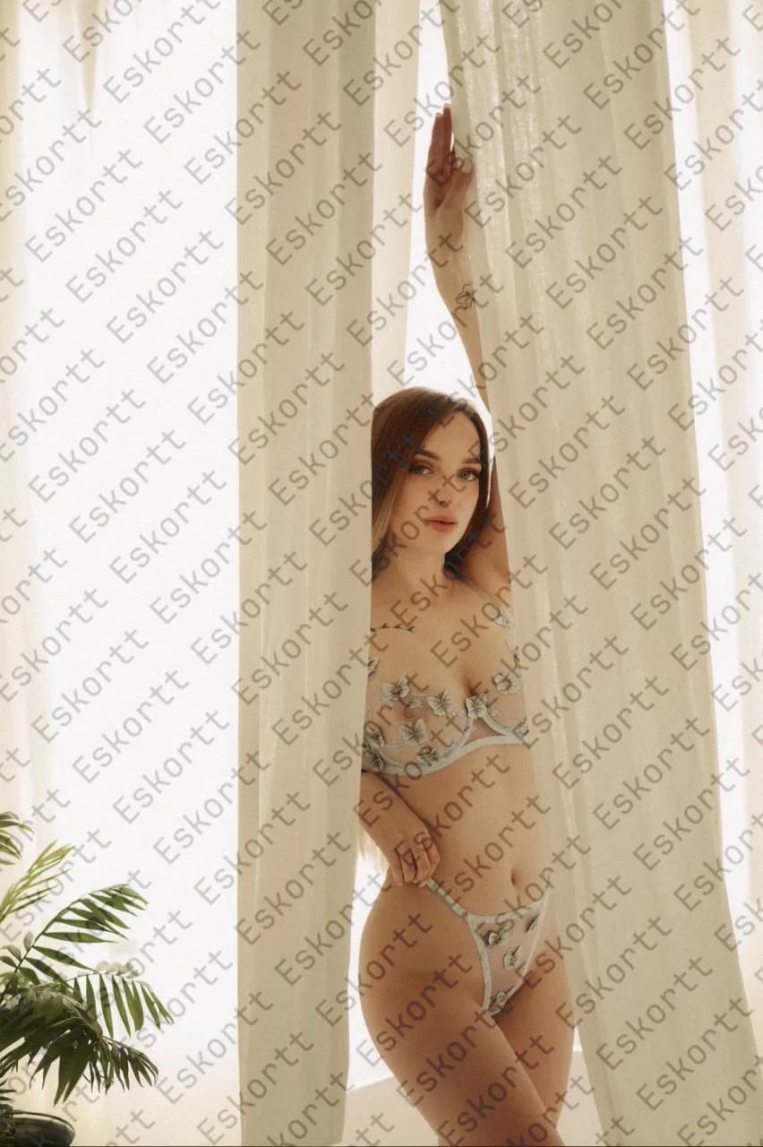 Asya escort in Moscow