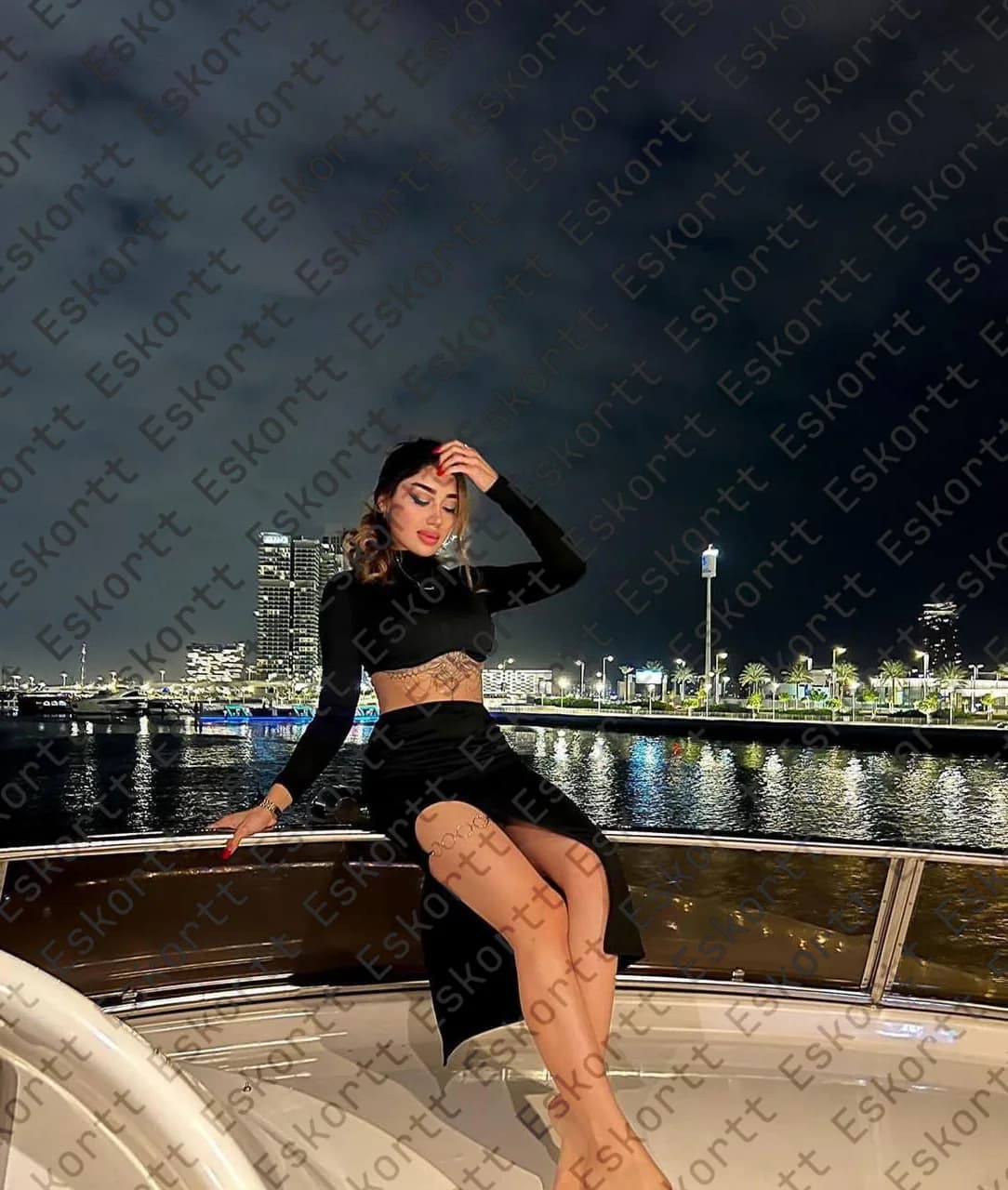 Erin escort in Moscow