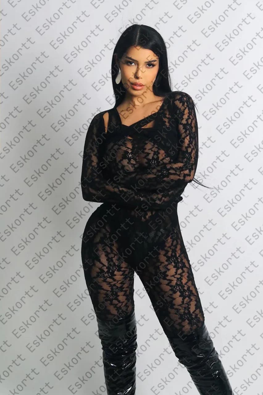 Adriana escort in Moscow