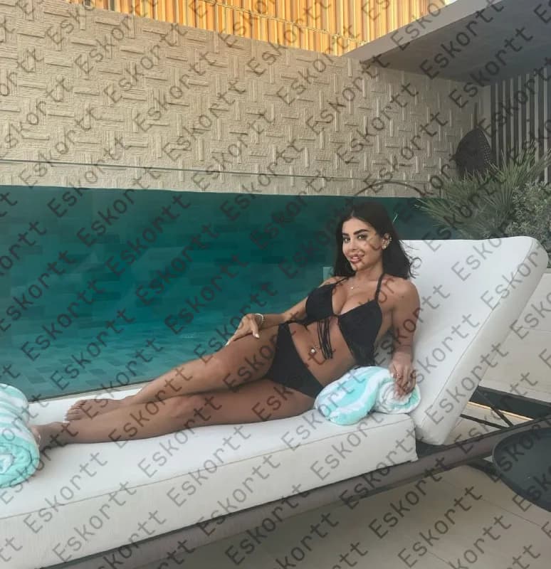 Asal escort in Moscow