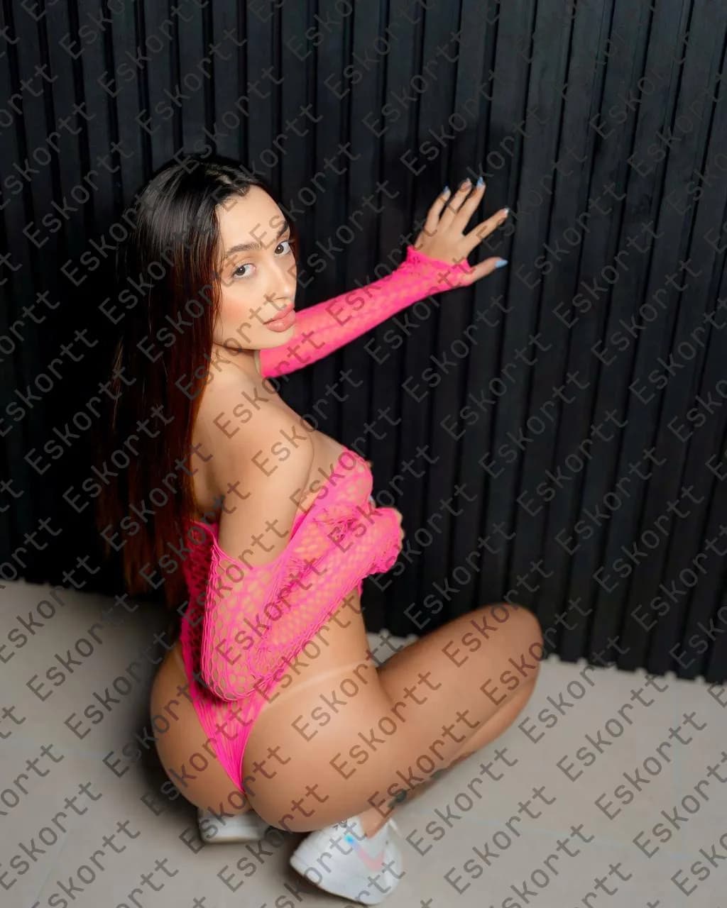 Allana escort in Moscow