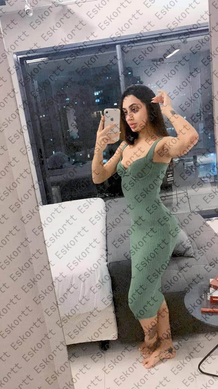 Allana escort in Moscow