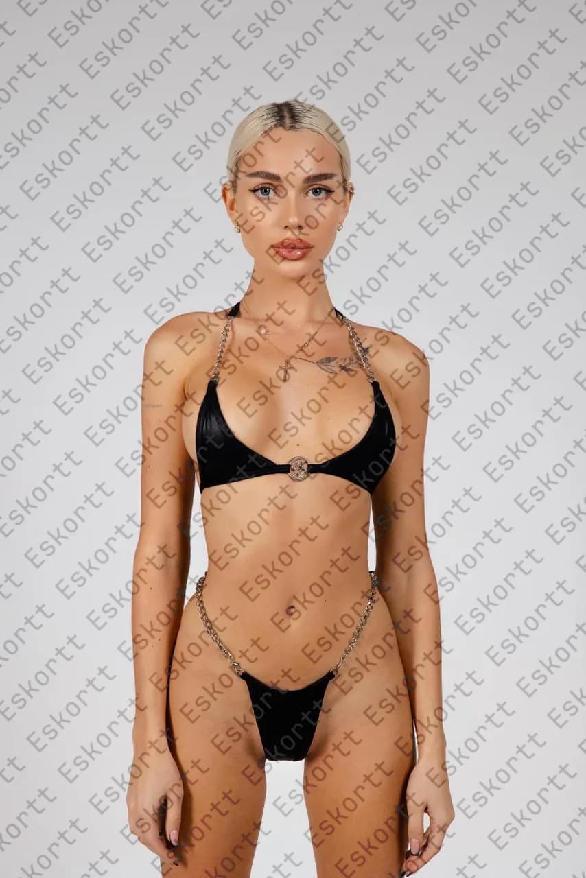 Eva escort in Moscow