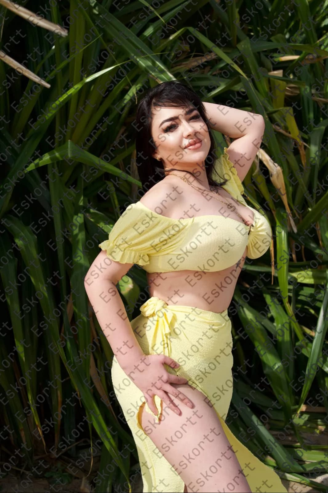 Lalla escort in Moscow