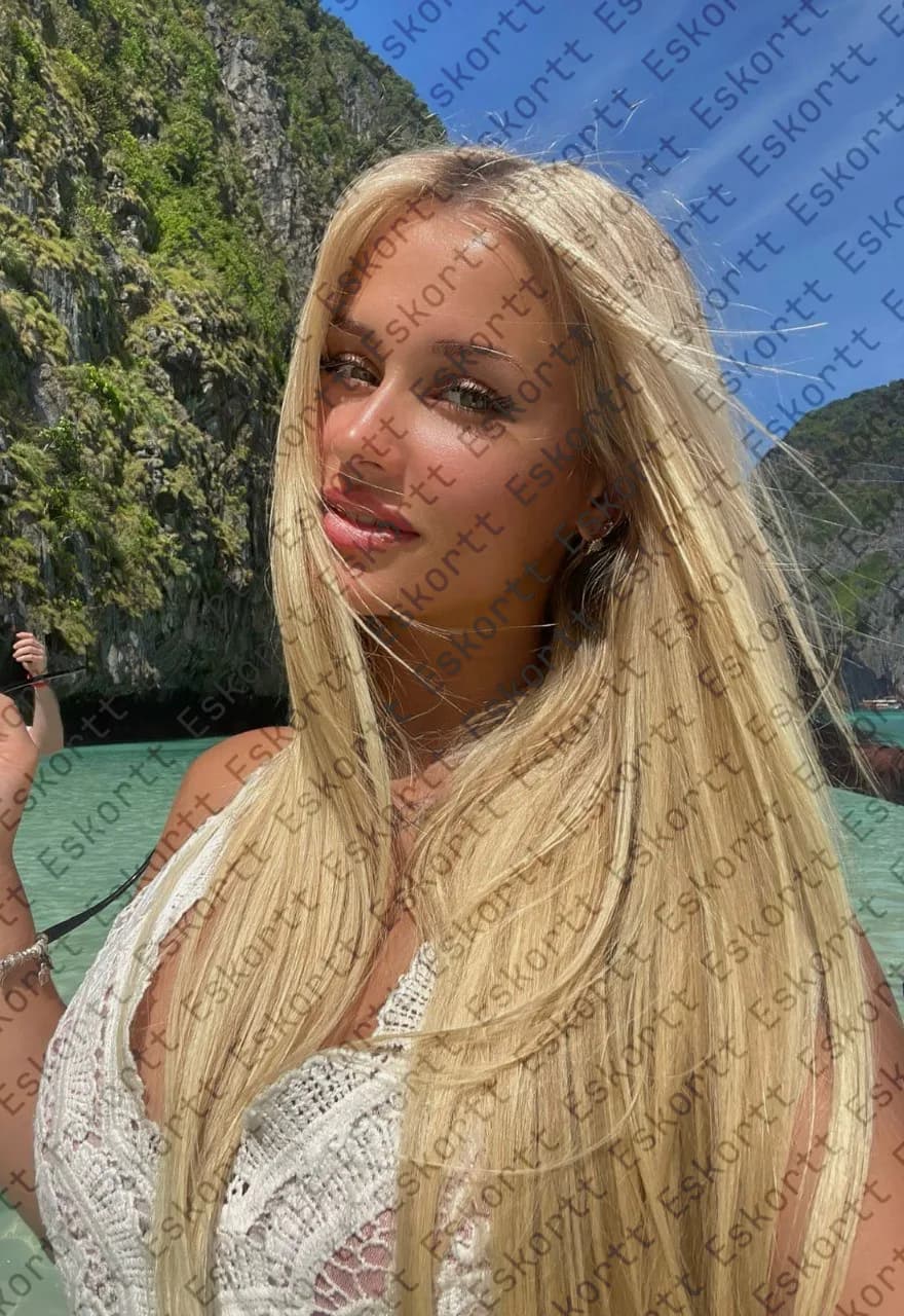 Kendal escort in Moscow