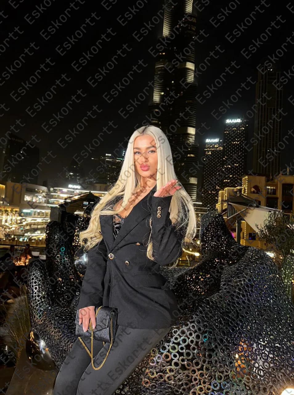 Kendal escort in Moscow