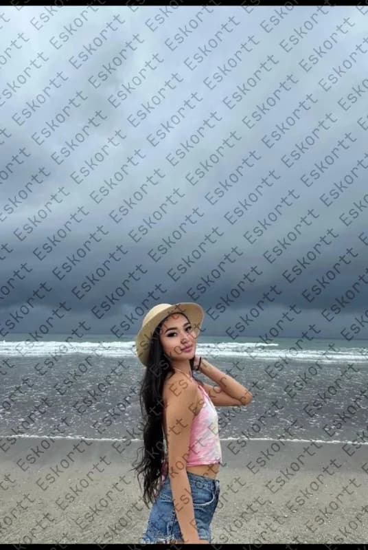 Amelie escort in Moscow