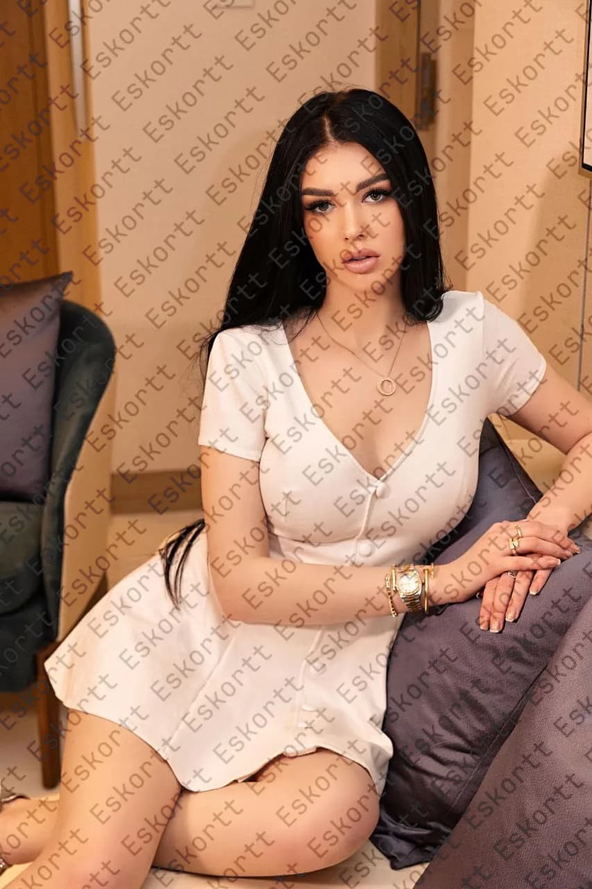 Vesta escort in Moscow