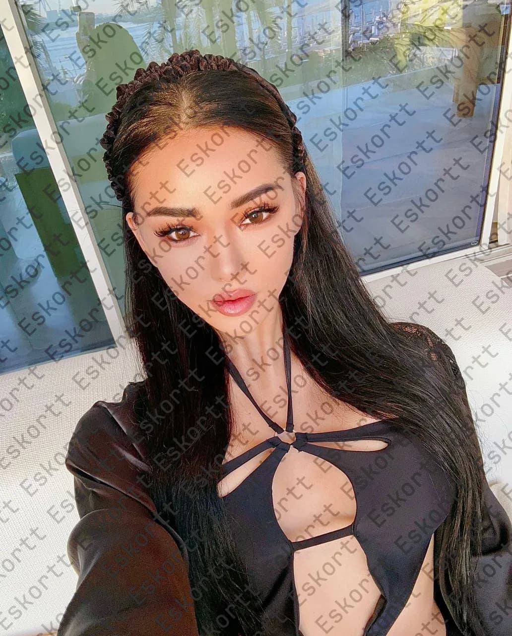 Louisa escort in Moscow