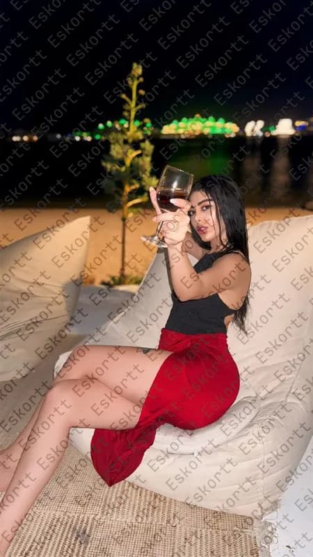 Shymi escort in Moscow