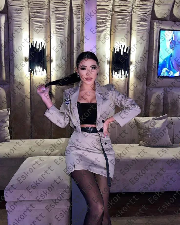 Asel escort in Moscow