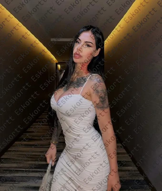 Lim escort in Moscow