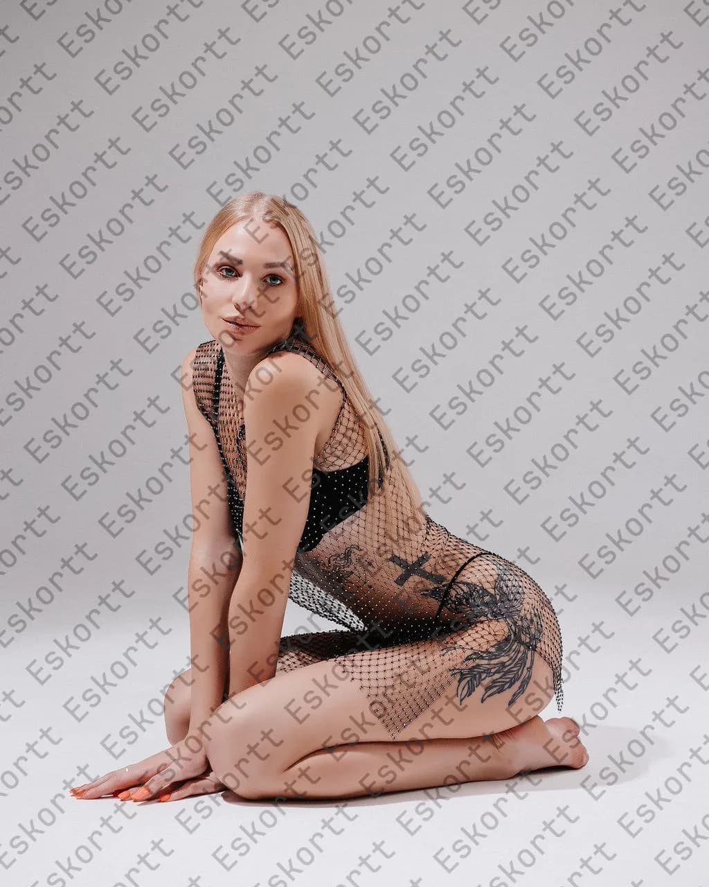 Stasia escort in Moscow