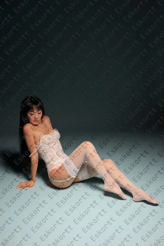 Alsu escort in Moscow