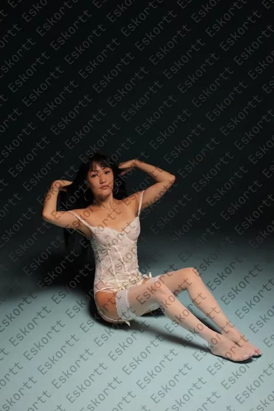 Alsu escort in Moscow