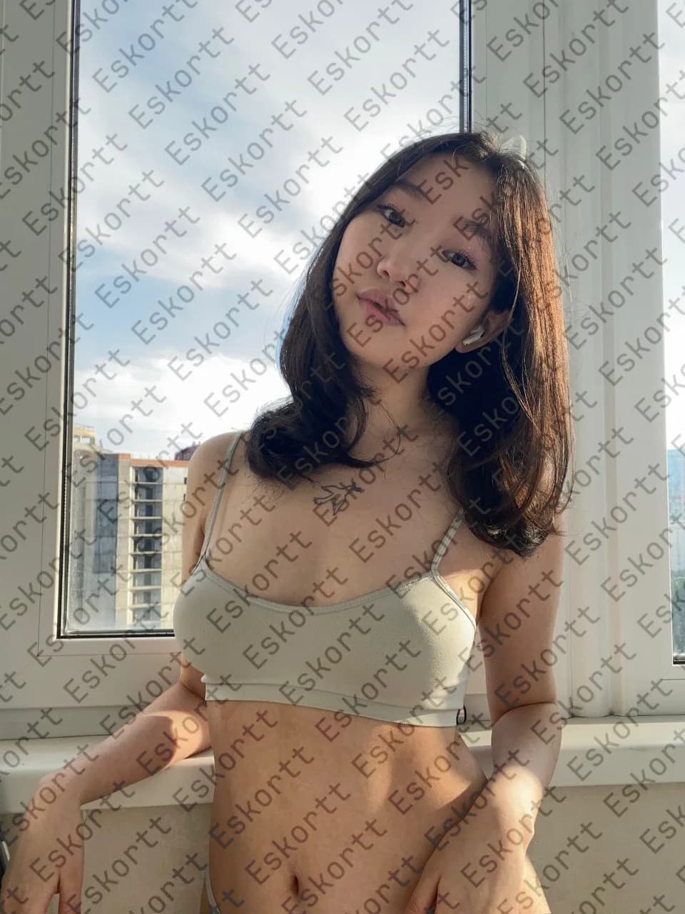 Jaine escort in Moscow