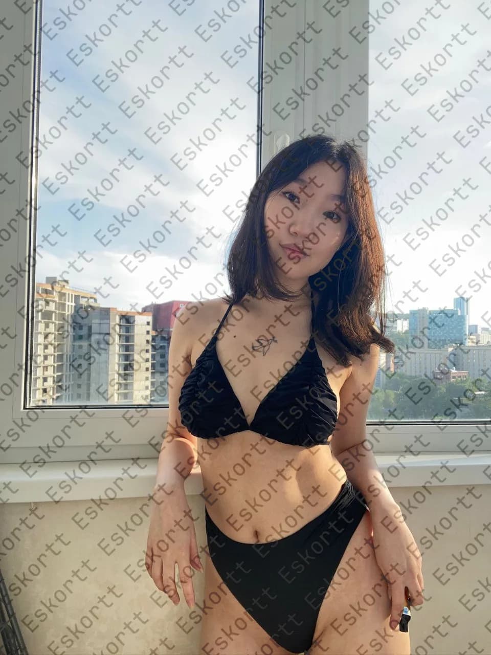 Jaine escort in Moscow