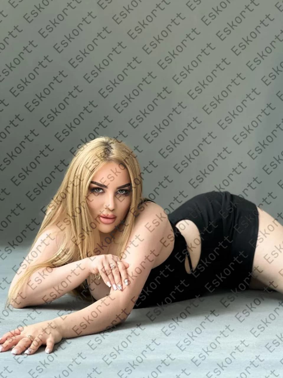 Mirabella escort in Moscow