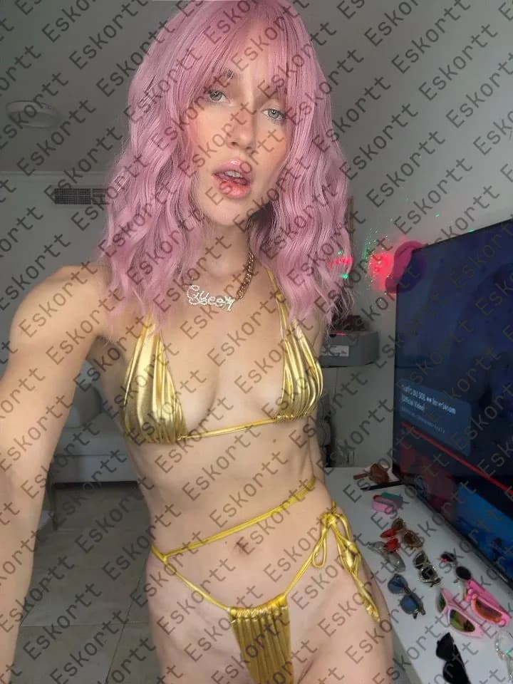 Tati escort in Moscow