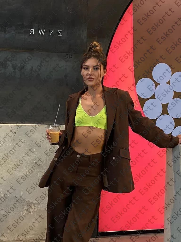 Miya escort in Moscow