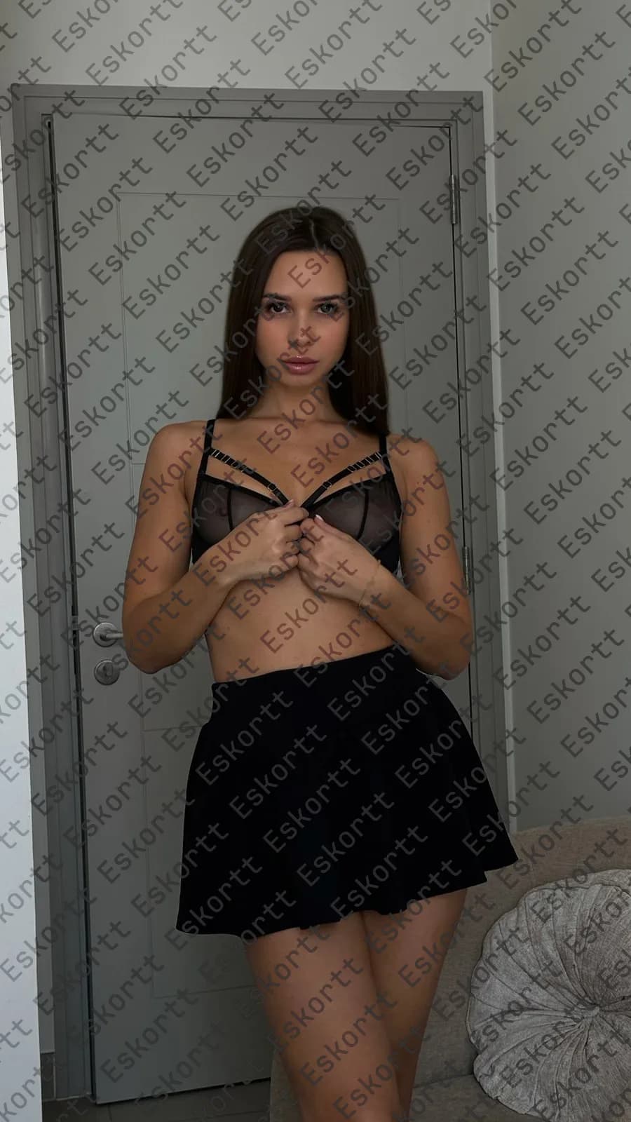 Lika escort in Moscow