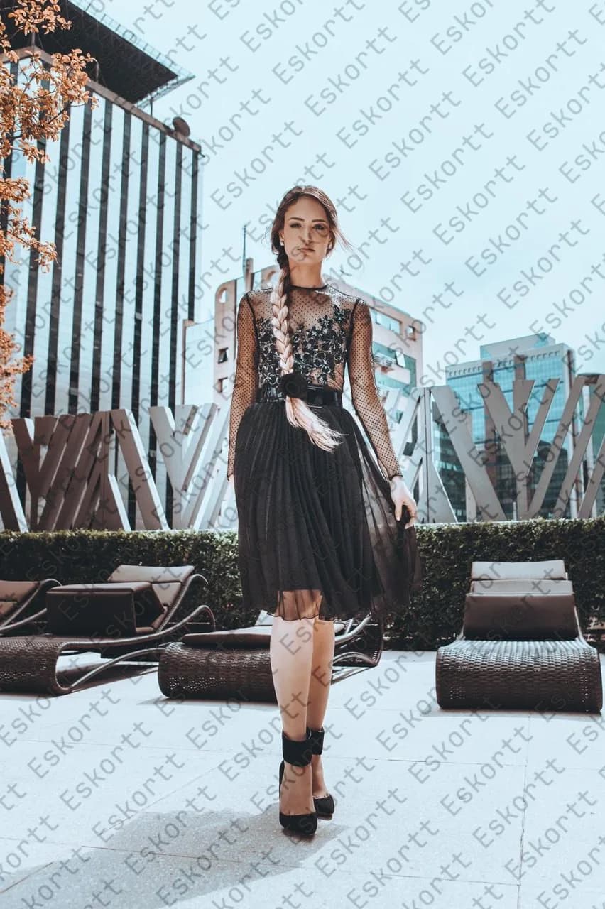 Candice escort in Moscow