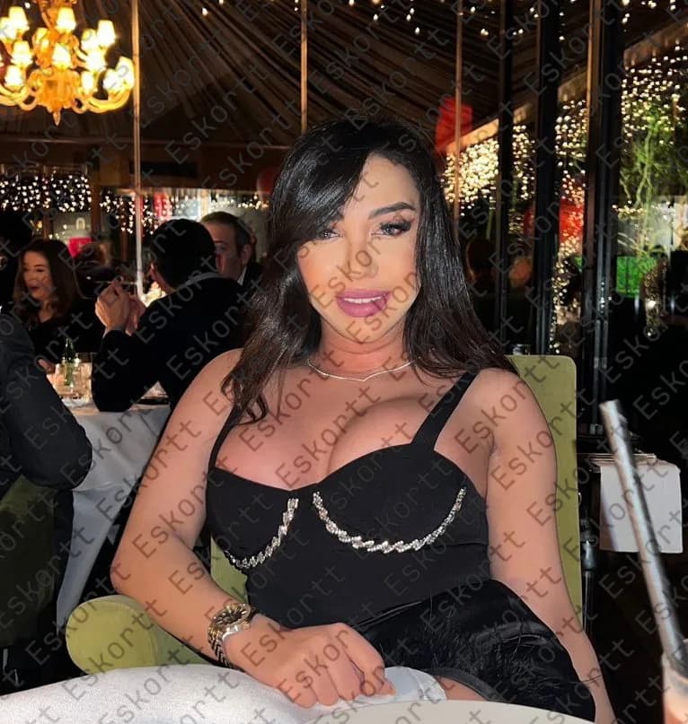 Tana escort in Moscow