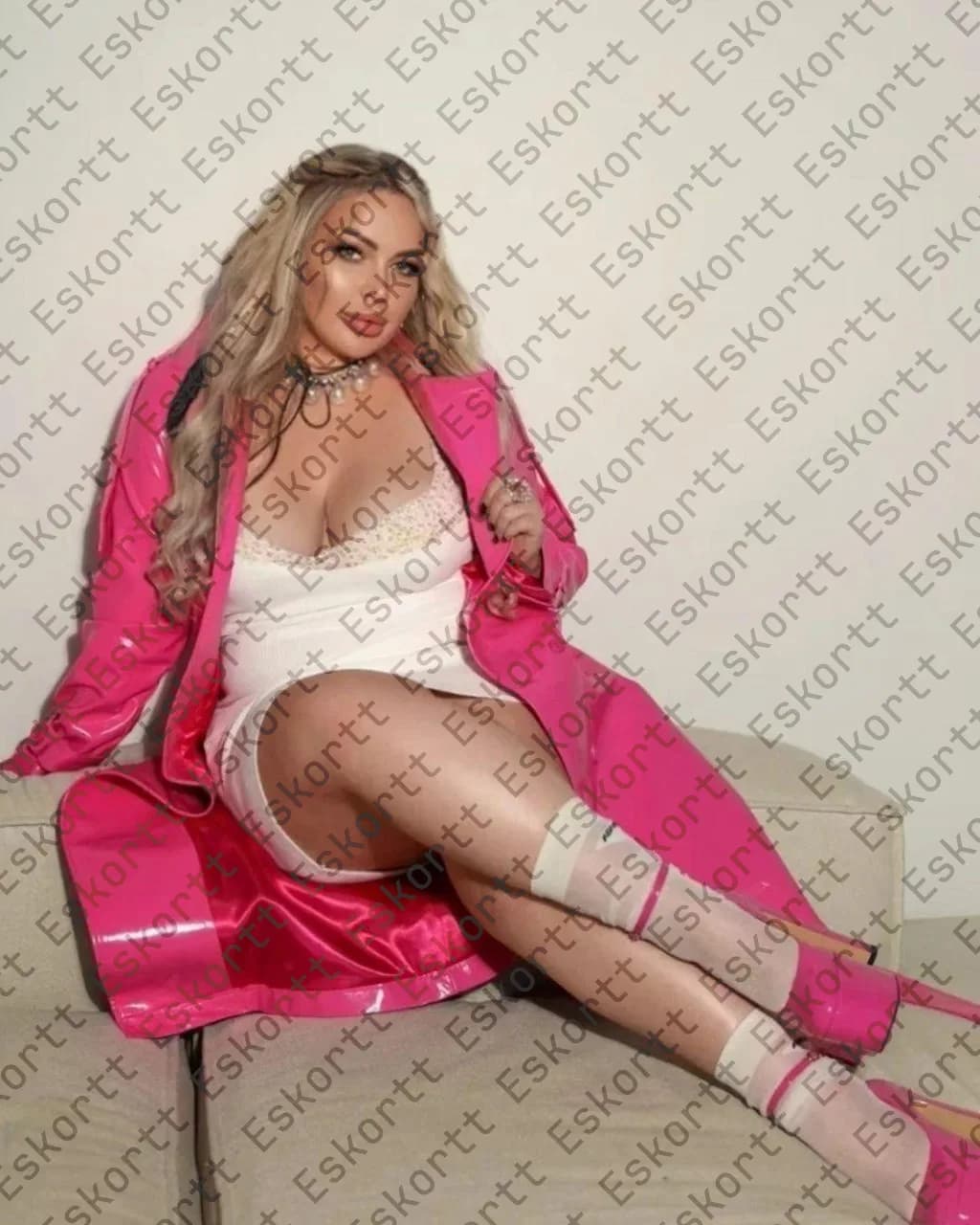 Irma escort in Moscow