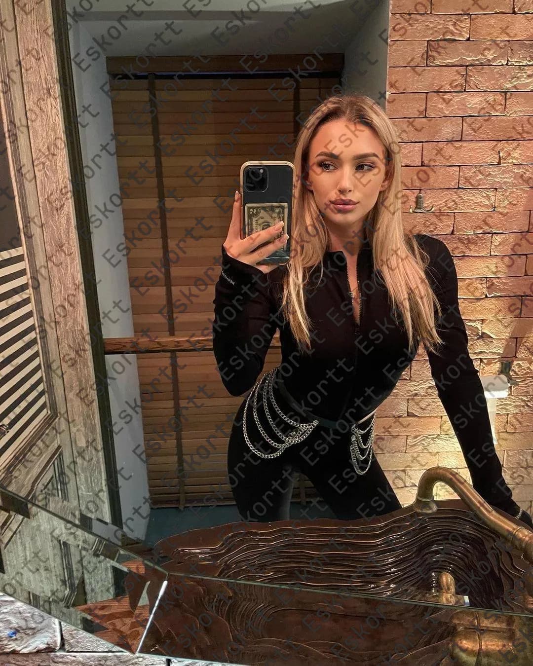 Tatiana escort in Moscow