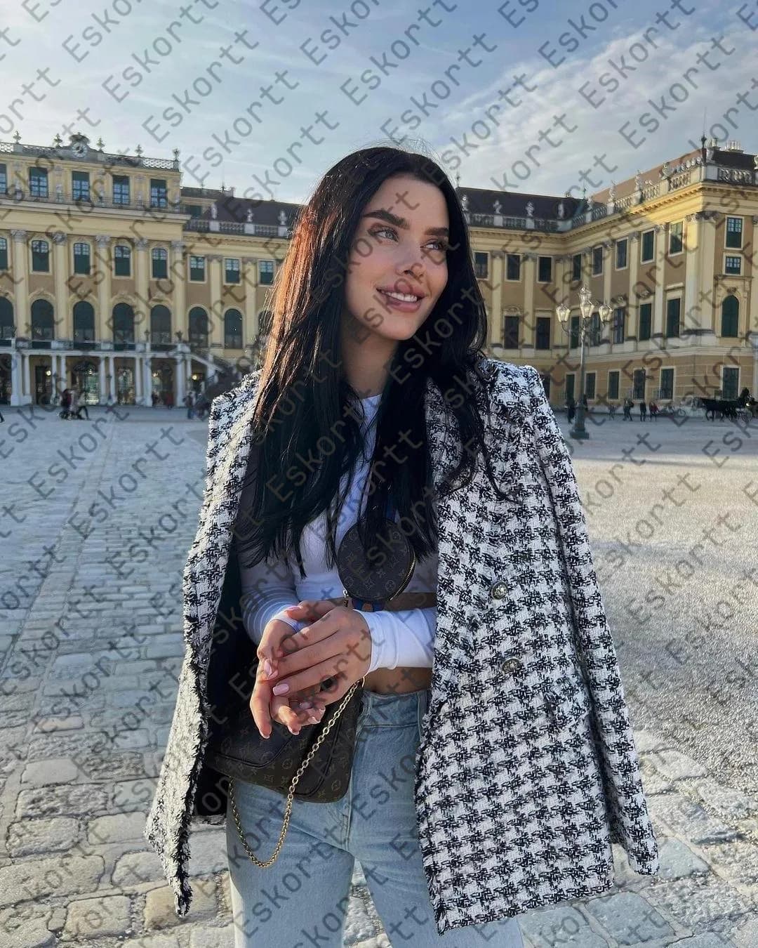 Tabitha escort in Moscow