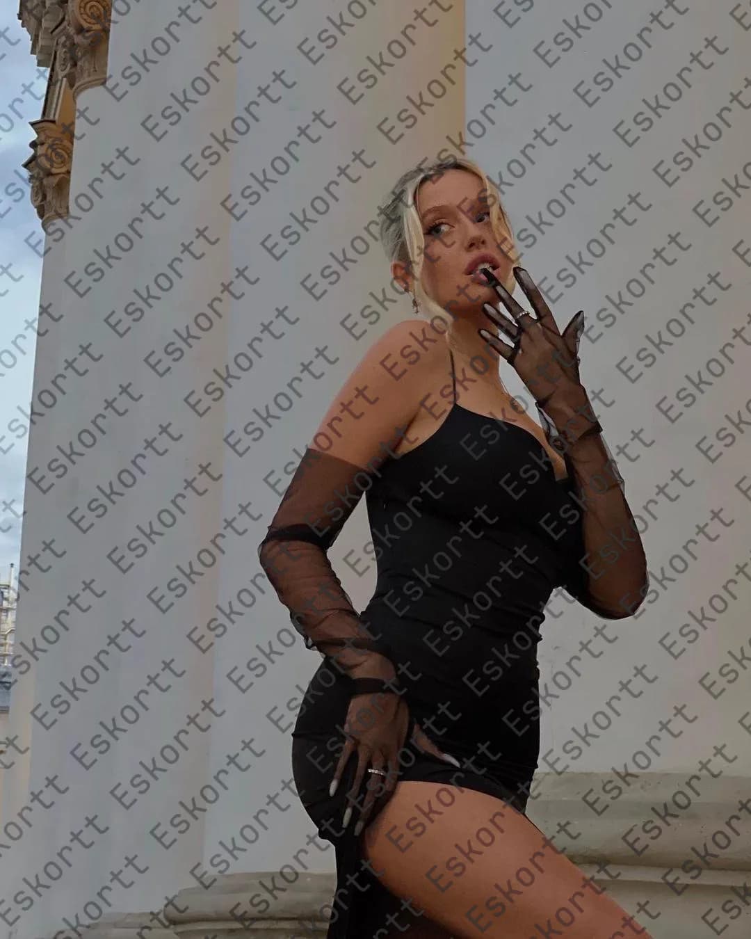 Madison escort in Moscow