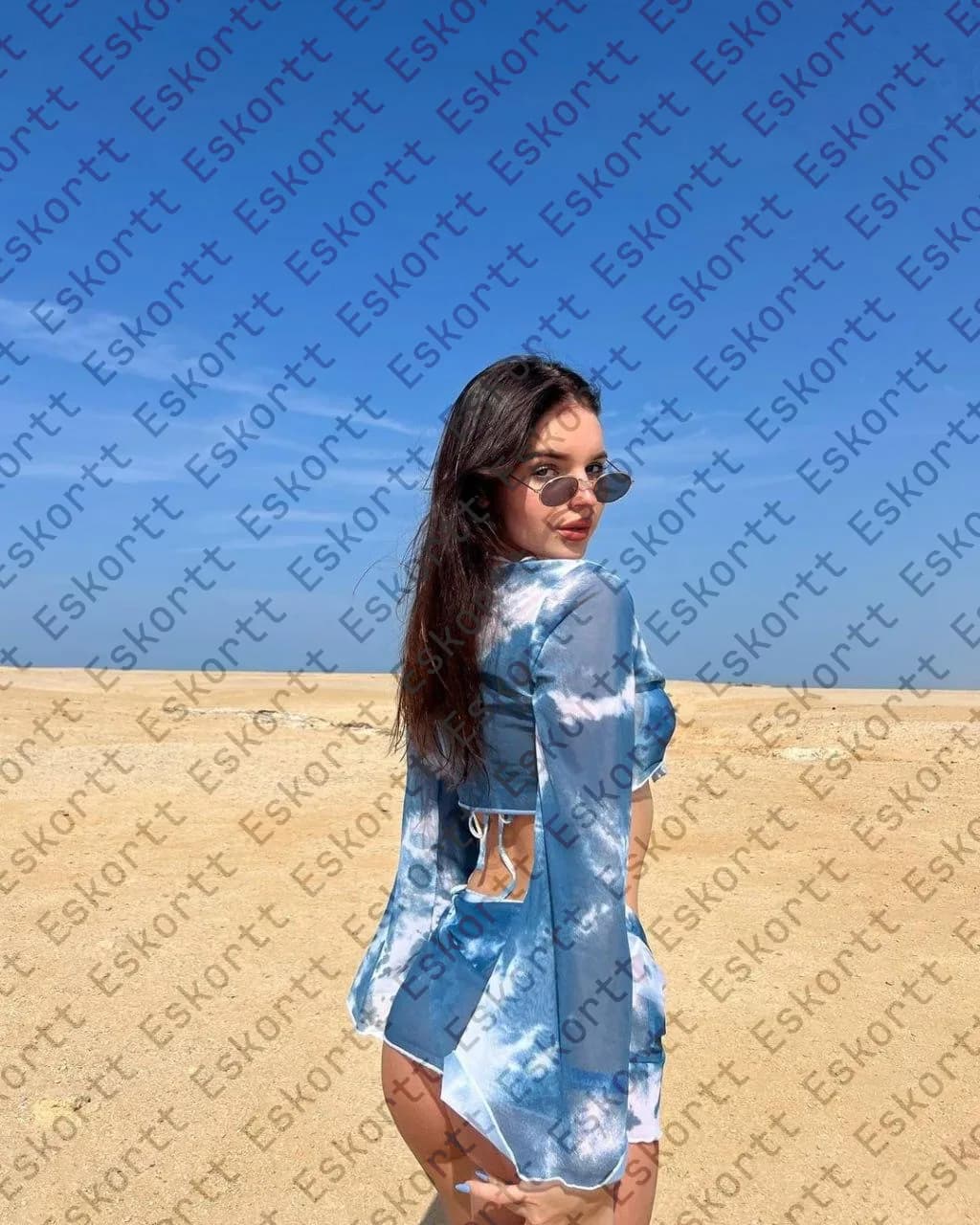 Natalie escort in Moscow