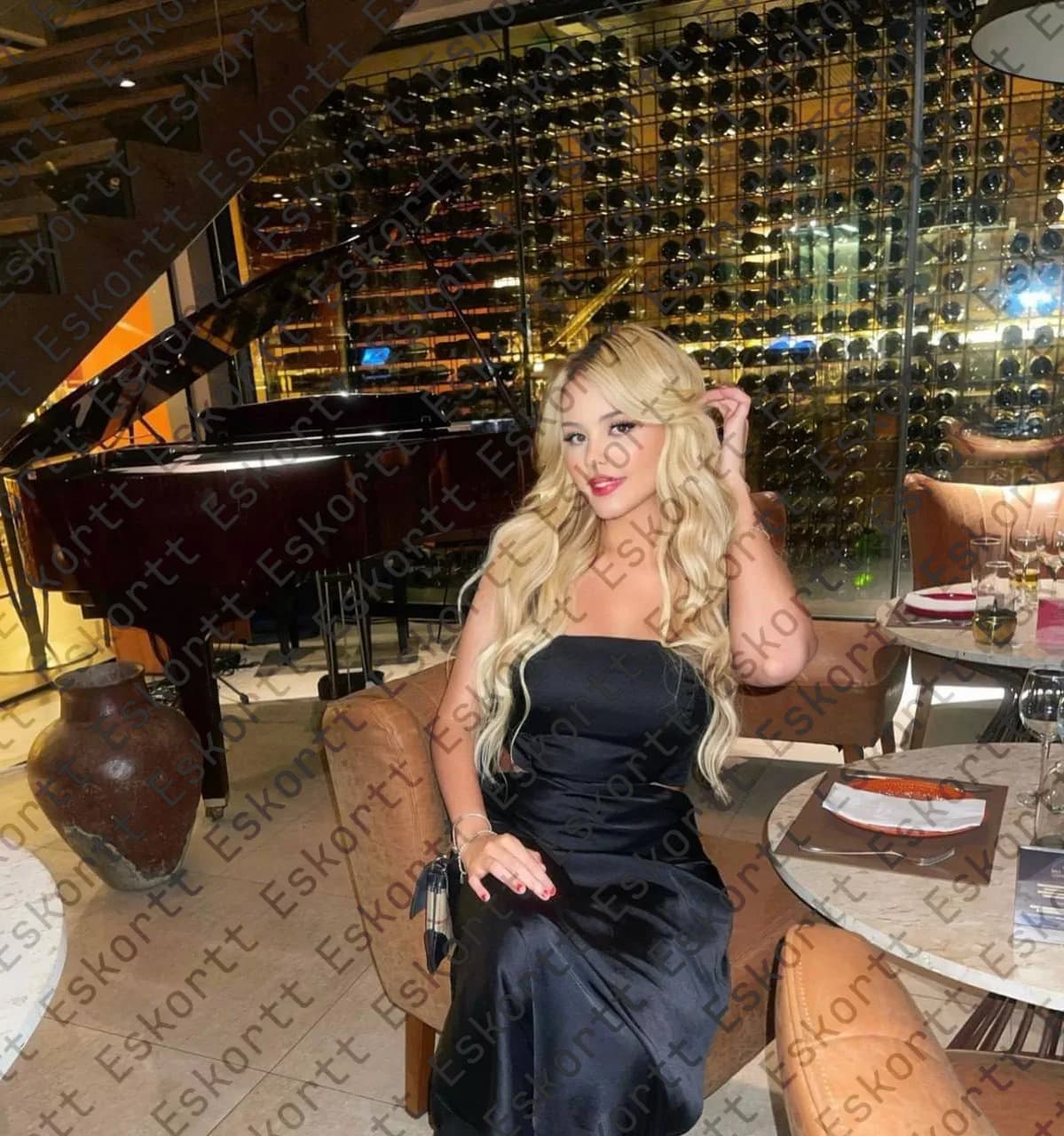 Rachel escort in Moscow