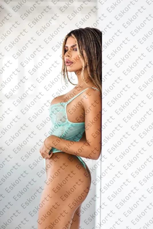 Denise escort in Moscow