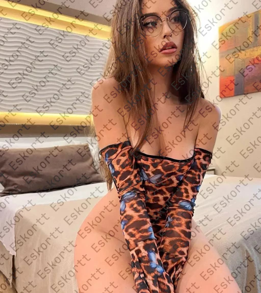 Electra escort in Moscow