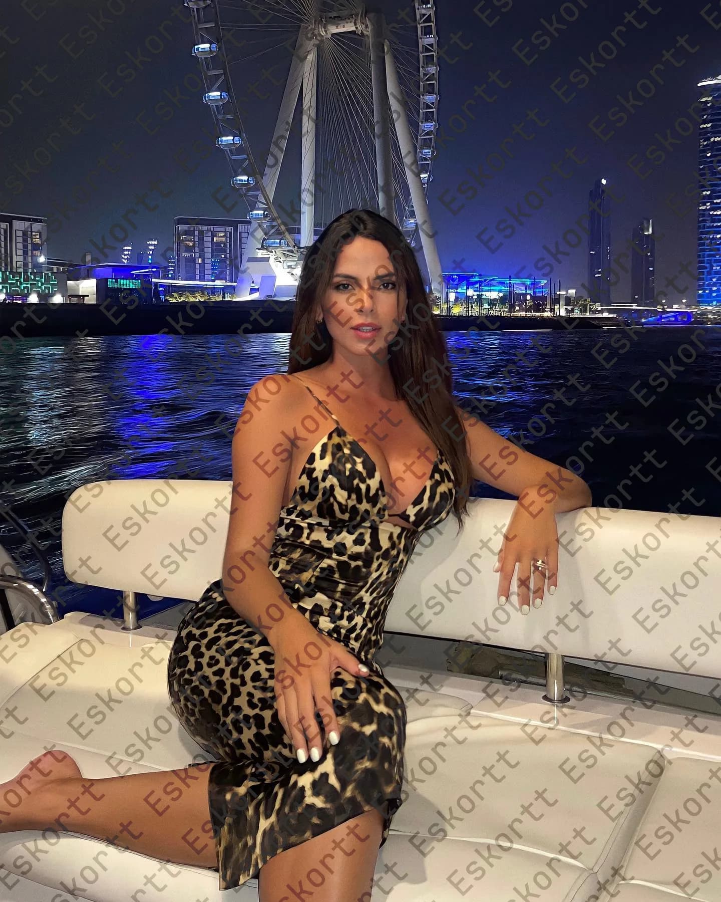 Jessamine escort in Moscow