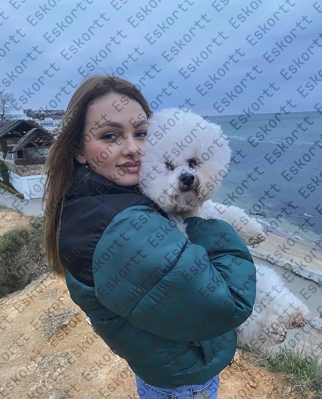 Charlotte escort in Moscow