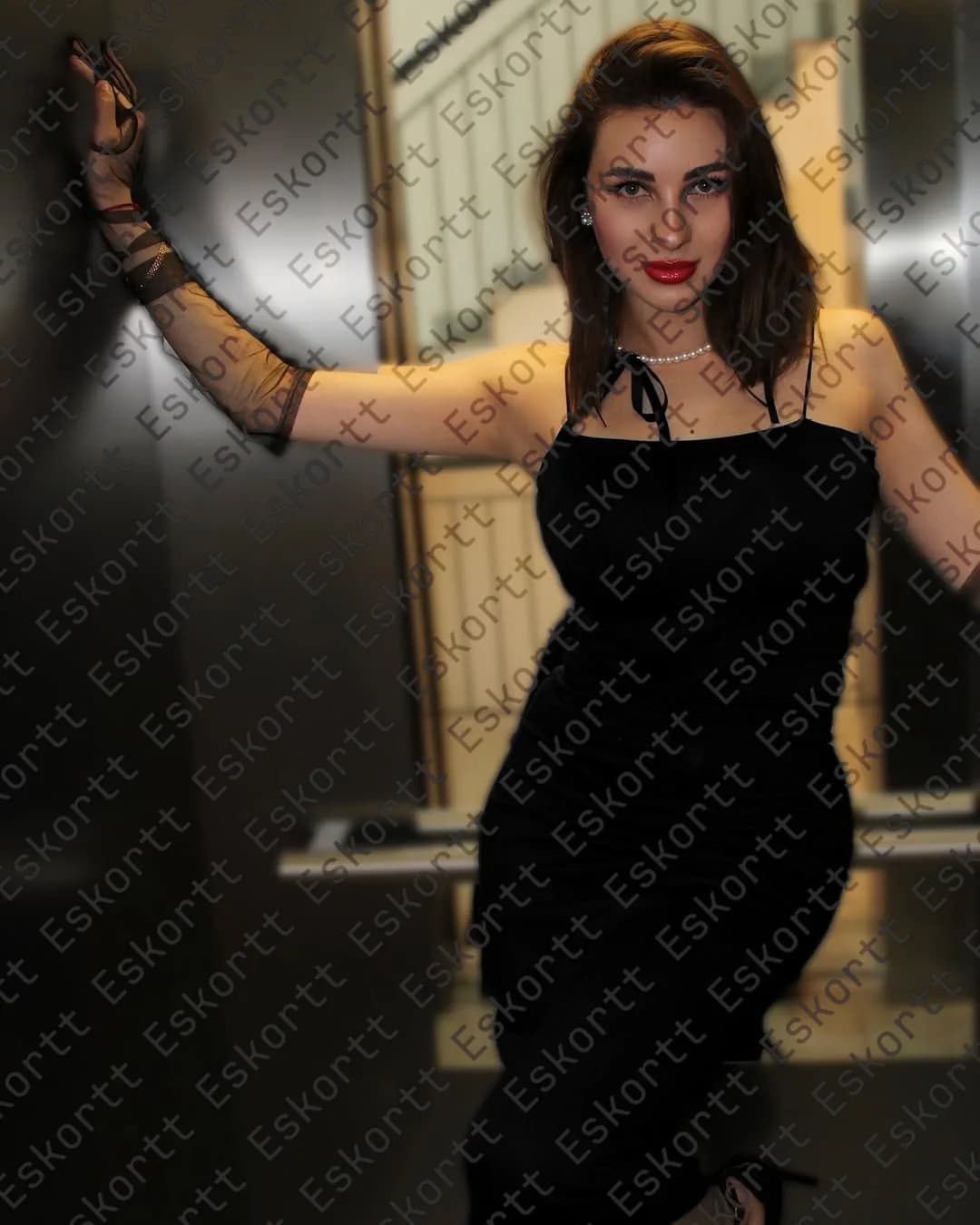 Penelope escort in Moscow