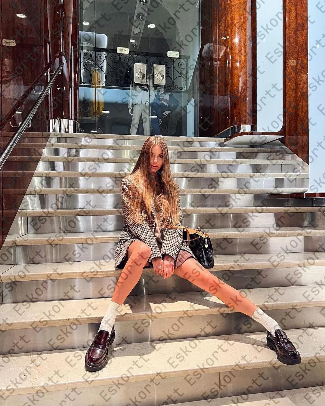 Waverly escort in Moscow