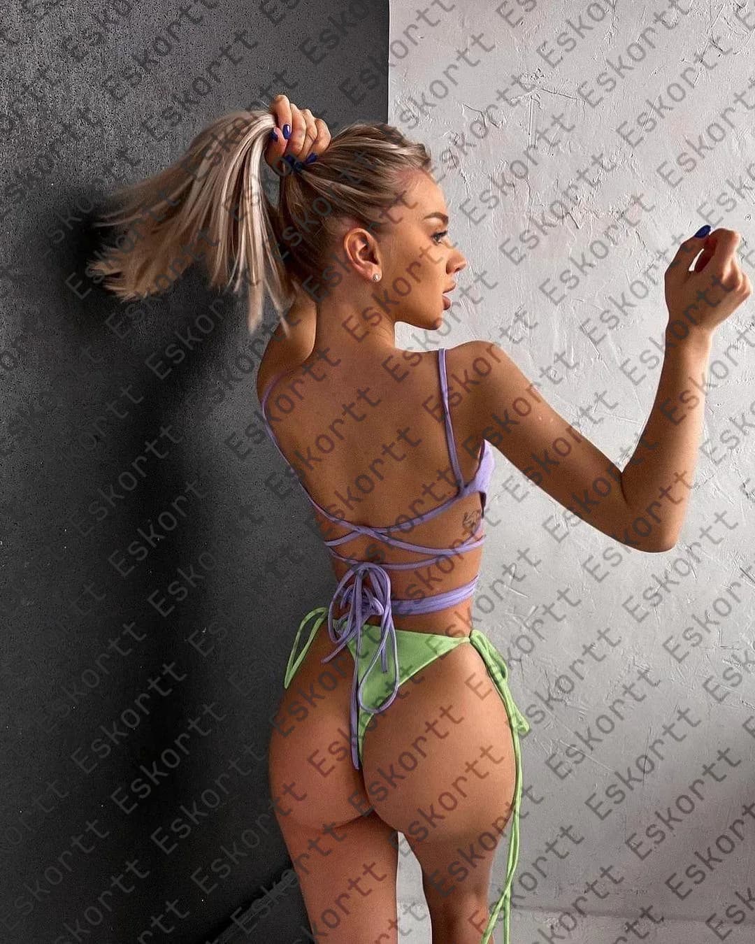 Shannon escort in Moscow