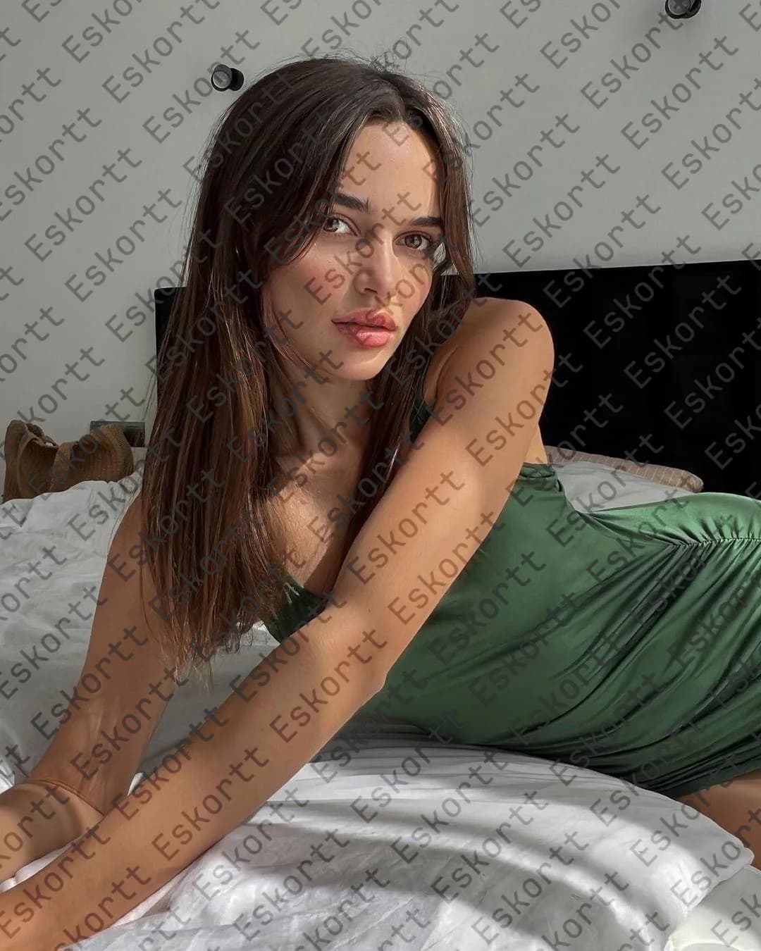 Angela escort in Moscow