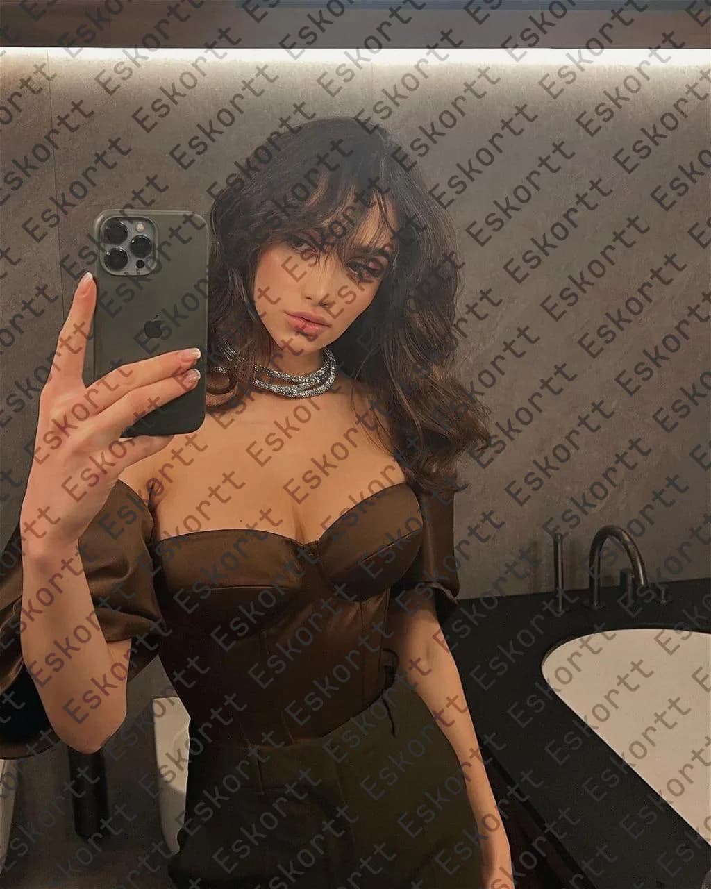 Blair escort in Moscow