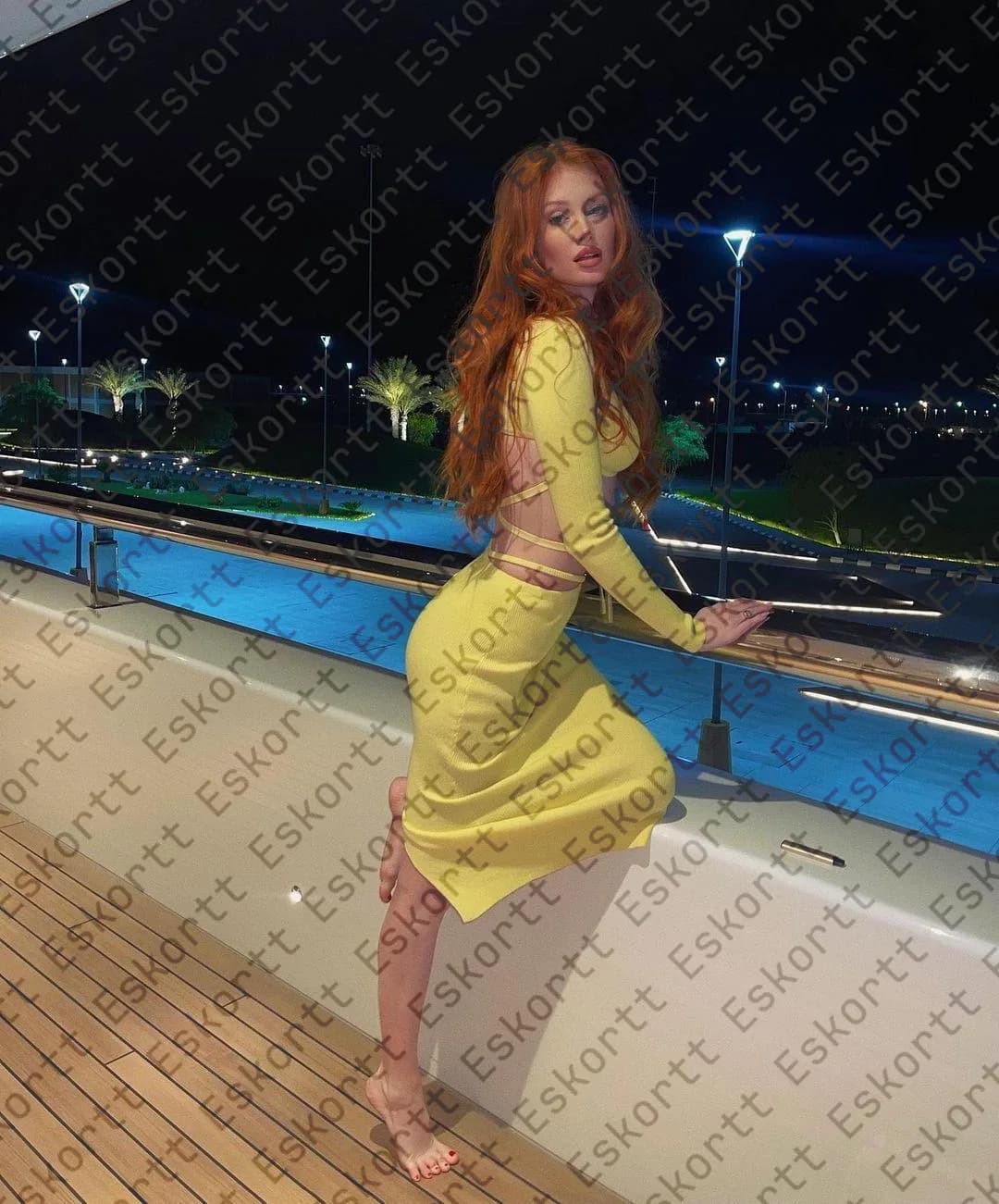 Ella escort in Moscow