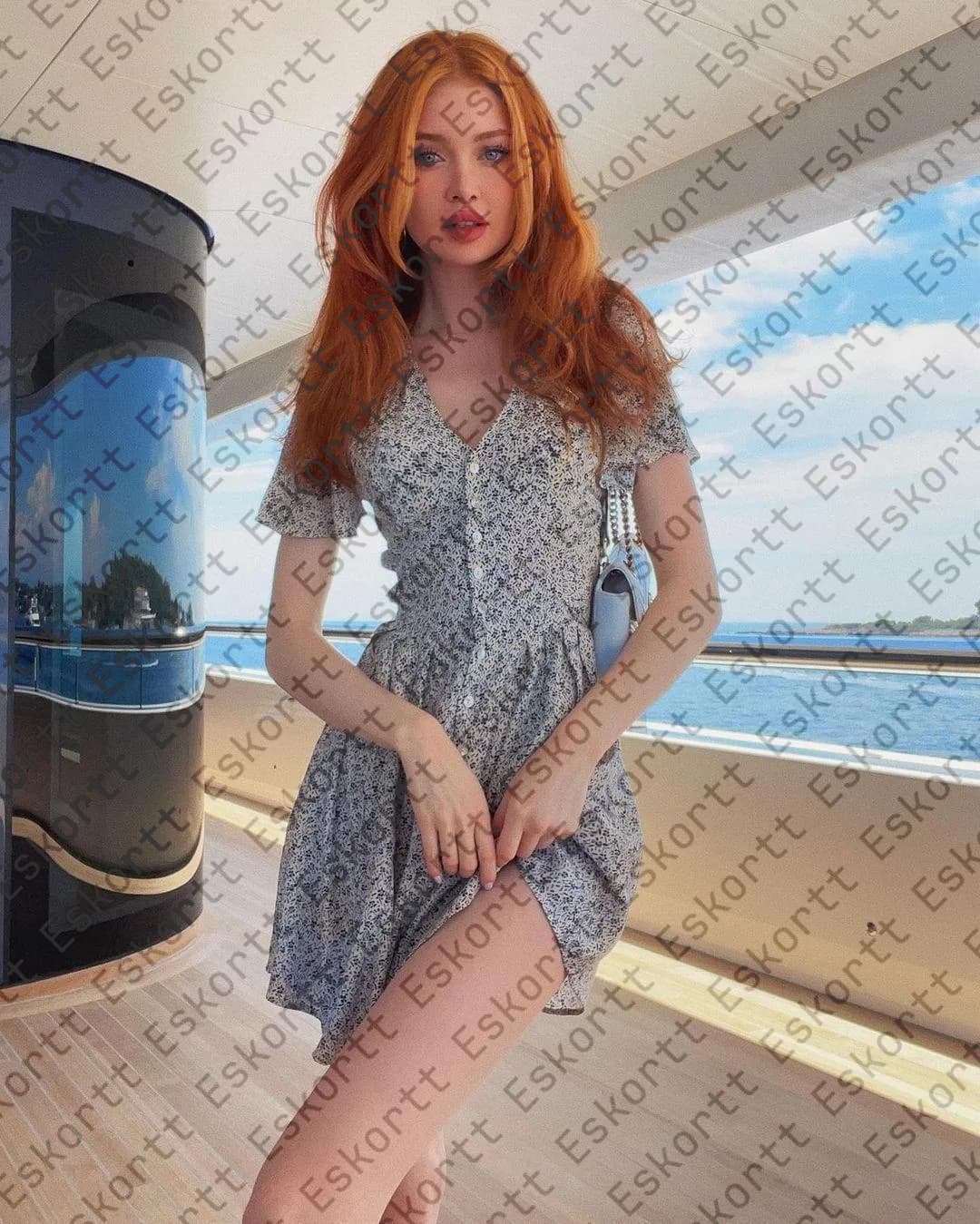 Ella escort in Moscow