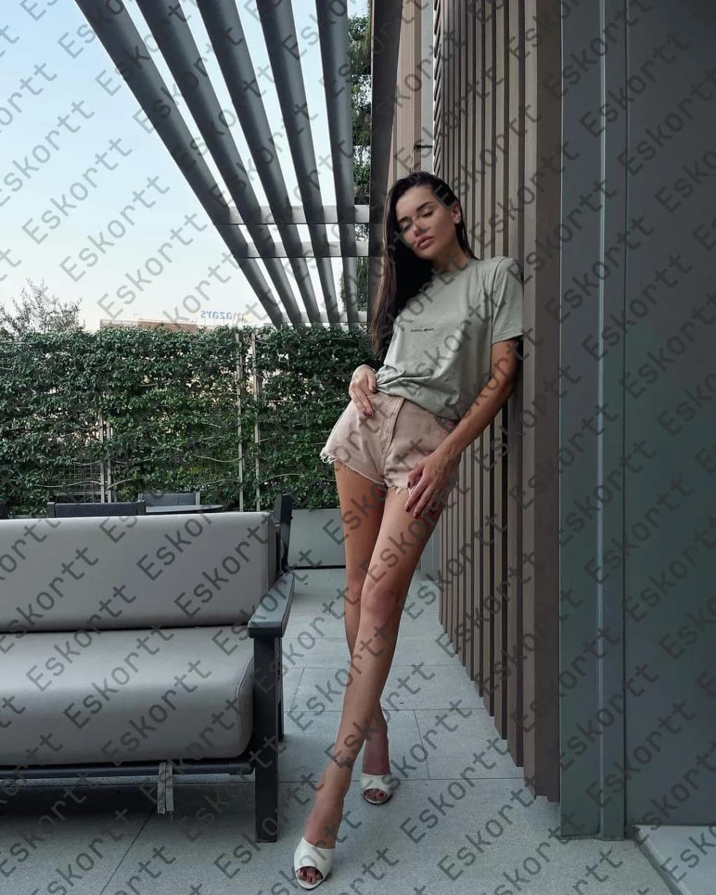 Eliza escort in Moscow