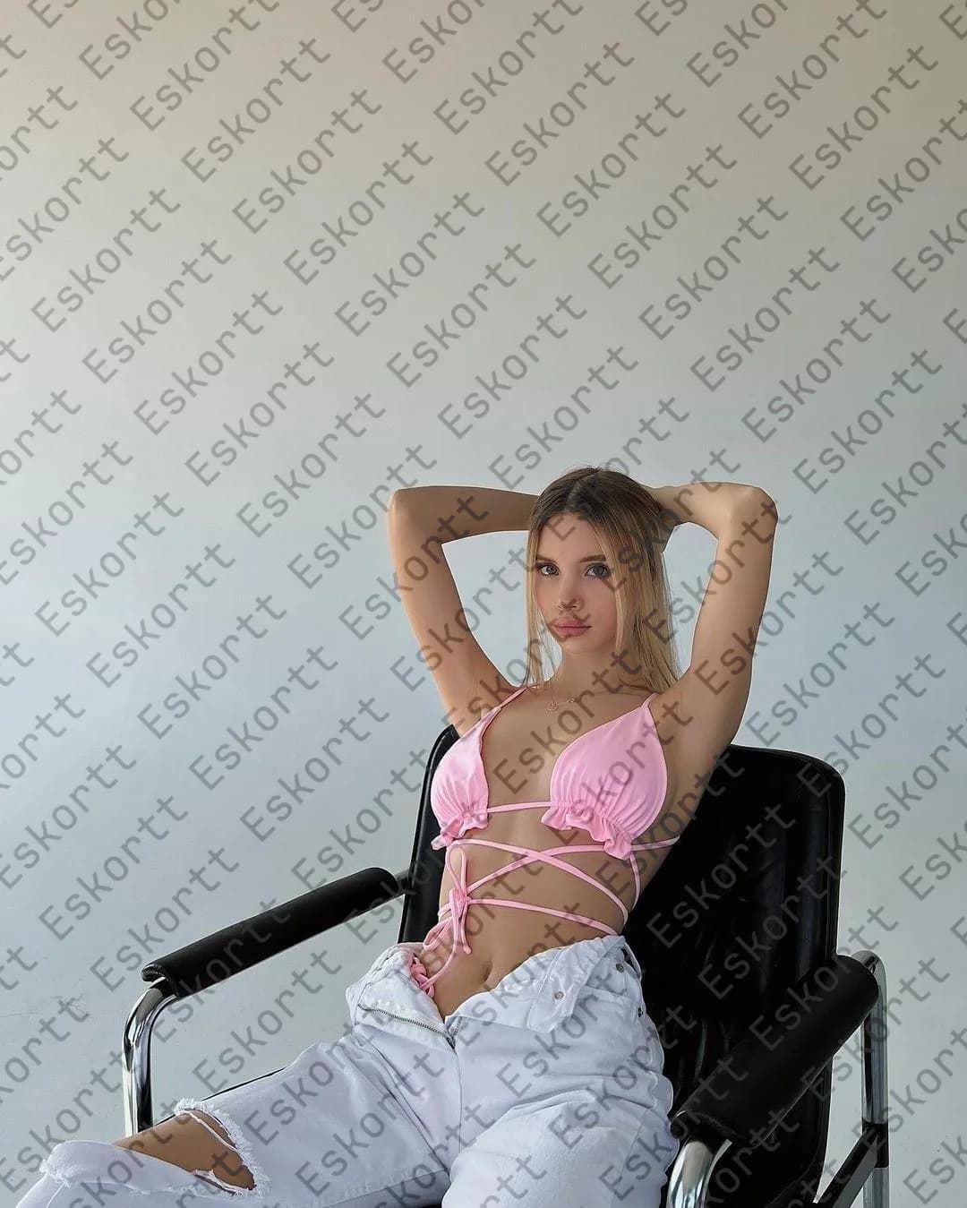 Gabriella escort in Moscow