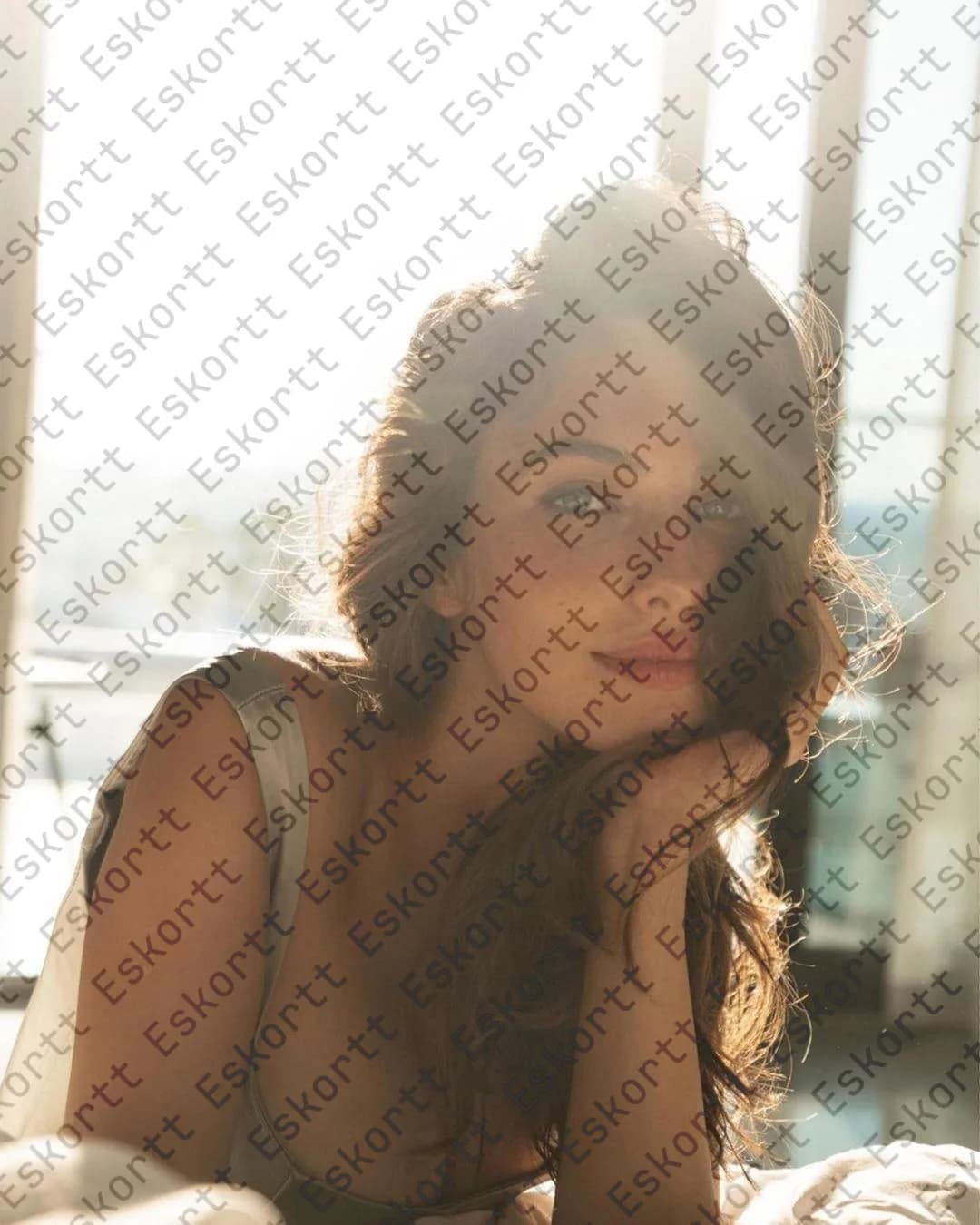 Helena escort in Moscow