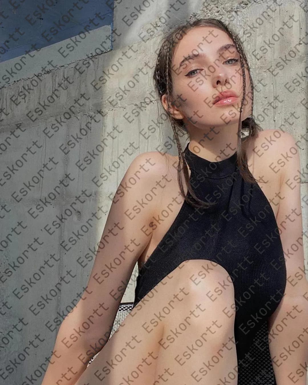 Helena escort in Moscow